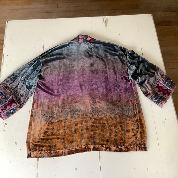 NWT Johnny Was embroidered Ombre Cheetah velvet kimono jacket Small - Picture 6 of 14